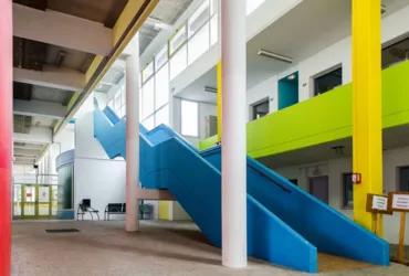 Lycée Le Corbusier, Lons-le-Saunier (39) / 1988 arch. Jean Dubus 