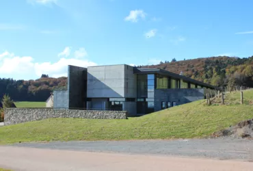 Centre archéologique européen du Mont Beuvray - Base scientifique : centre de recherche, restaurant et gîtes pour chercheurs